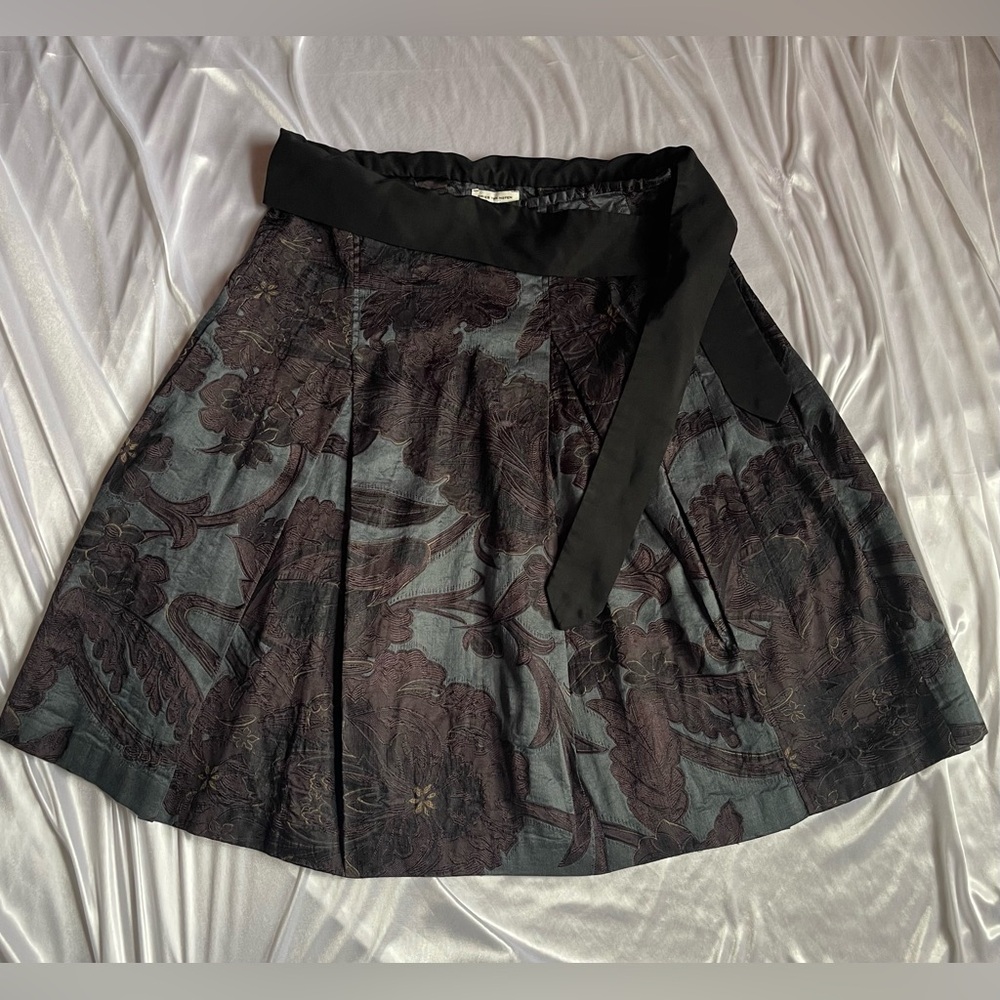 Dries Van Noten Size 38 Aline Embossed Floral skirt